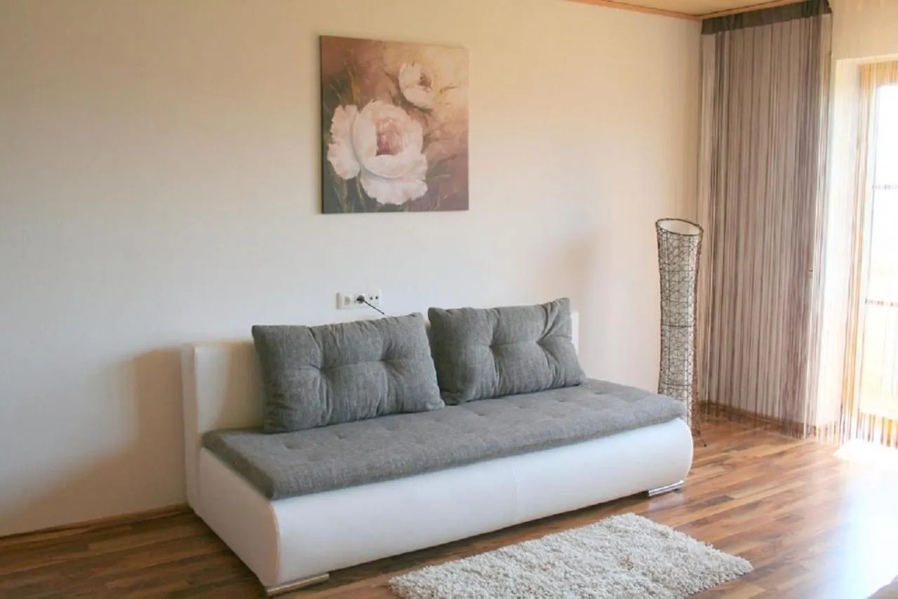 Ferienwohnung Hirtreiter Lalling 0*,  Germany